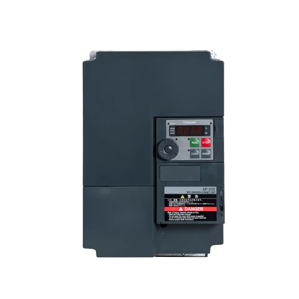 Convertidor de frecuencia Toshiba VF-S15 5,5 kW